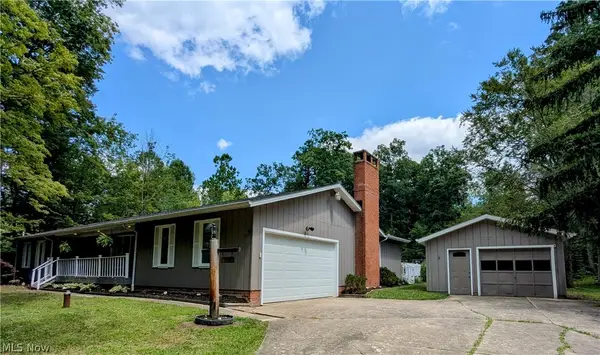 907 Circlewood Drive, Aurora, OH 44202