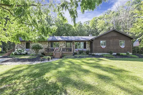 13106 N Boone Road, Columbia Station, OH 44028