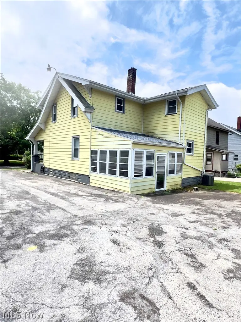 180 Clarencedale Avenue, Youngstown, OH 44512 - #3