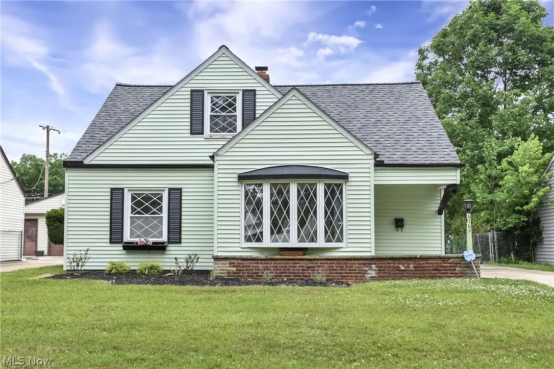 6768 Beresford Avenue, Parma Heights, OH 44130 - #1