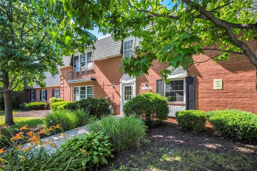 4779 Columbia Road #102, North Olmsted, OH 44070 - #3