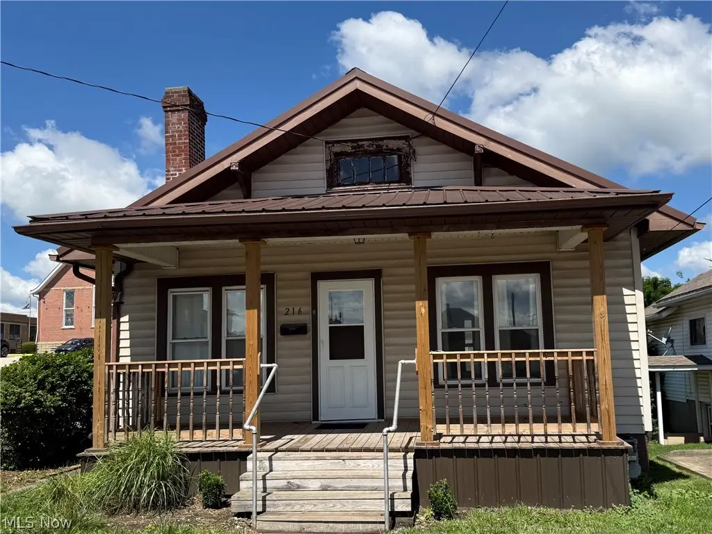 216 N Broadway Street, Barnesville, OH 43713 - #1