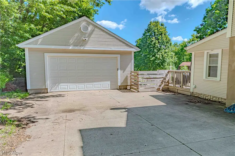 637 Killian Road, Coventry, OH 44319 - #3