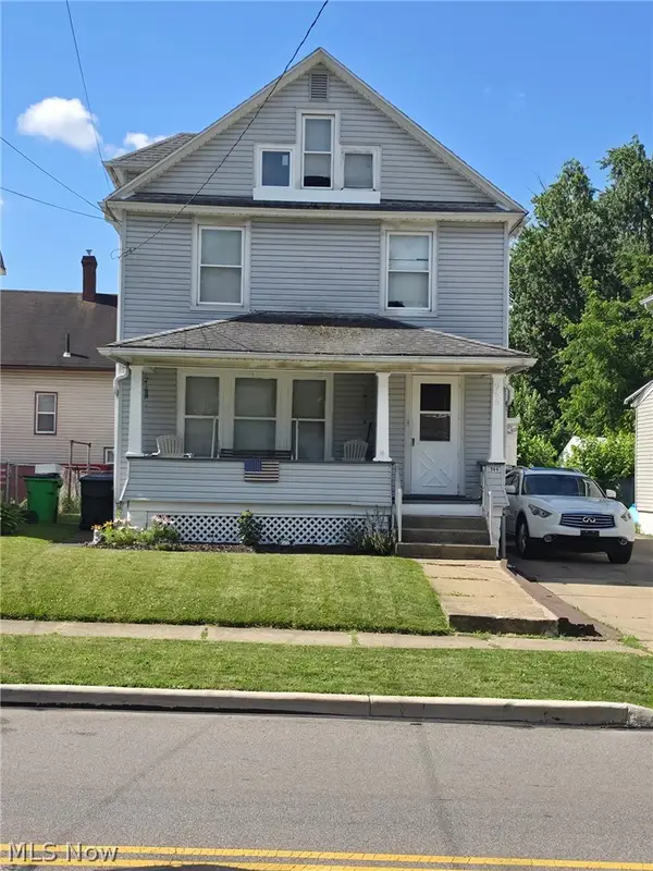 966 W Hopocan Avenue, Barberton, OH 44203