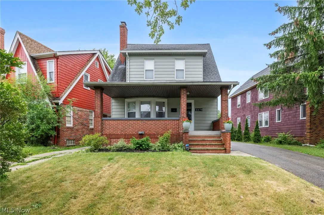 3478 Raymont Boulevard, University Heights, OH 44118 - #1