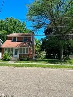 1113 Santee Avenue, Akron, OH 44306 - #2