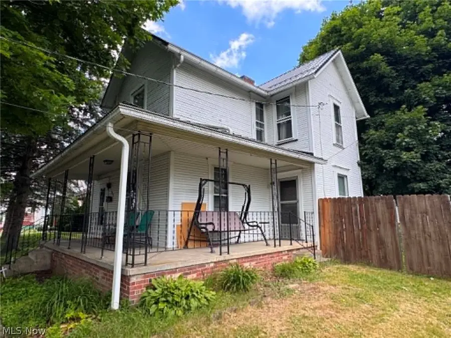 284 2nd Sw Street, Carrollton, OH 44615 - #2