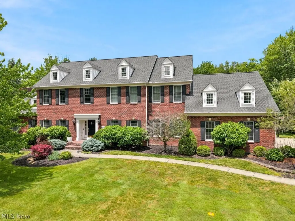 8320 Woodberry Boulevard, Chagrin Falls, OH 44023 - #1