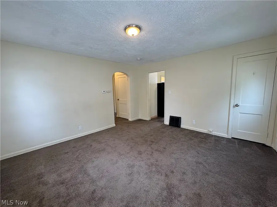 960 Jason Avenue, Akron, OH 44314 - #3