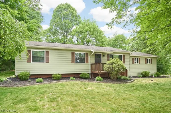 2808 Lynne Road, Green, OH 44312