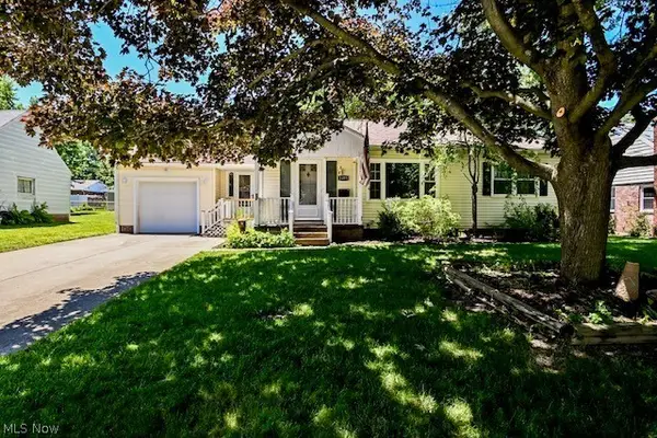 1495 Fairview Place, Alliance, OH 44601