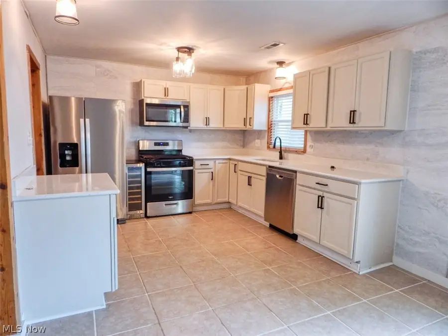907 Bunker Hill Road, Medina, OH 44256 - #2