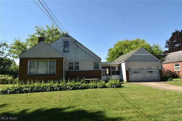 923 E Philadelphia Avenue, Youngstown, OH 44502