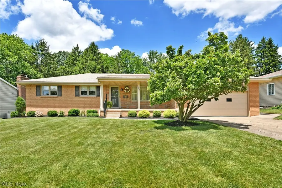 6662 Appleridge Drive, Youngstown, OH 44512 - #2