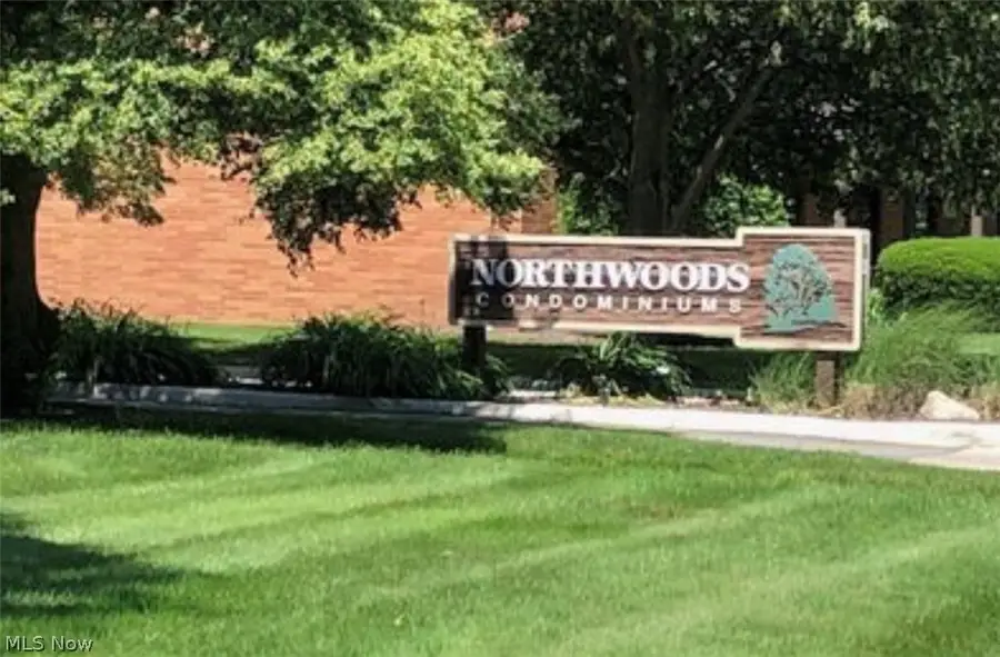 23835 David Drive #207, North Olmsted, OH 44070 - #2