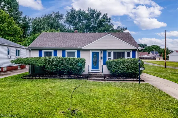 4690 W 11th Street, Cleveland, OH 44109
