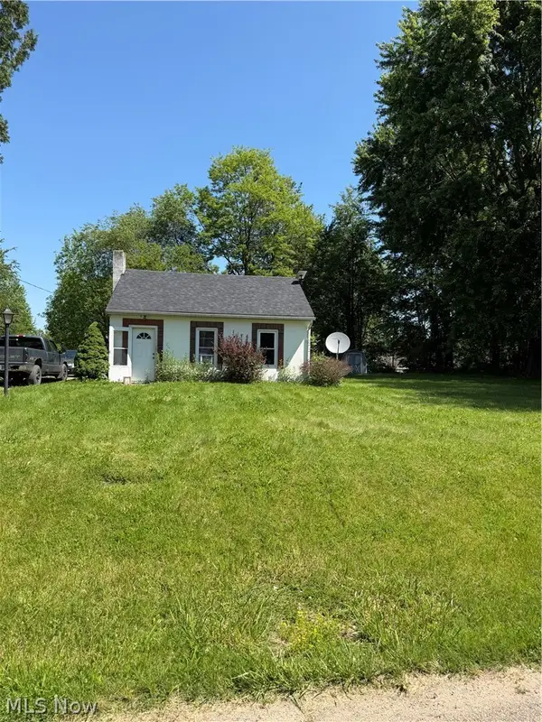 465 2nd Sw Street, Brewster, OH 44613