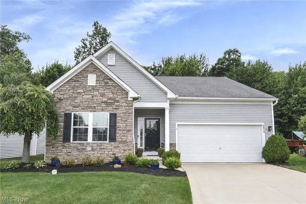 8824 Wheaton Place, North Ridgeville, OH 44039