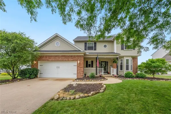 9387 Victoria Lane, North Ridgeville, OH 44039