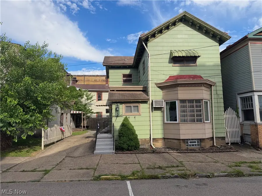 516 Jackson Street, East Liverpool, OH 43920 - #2