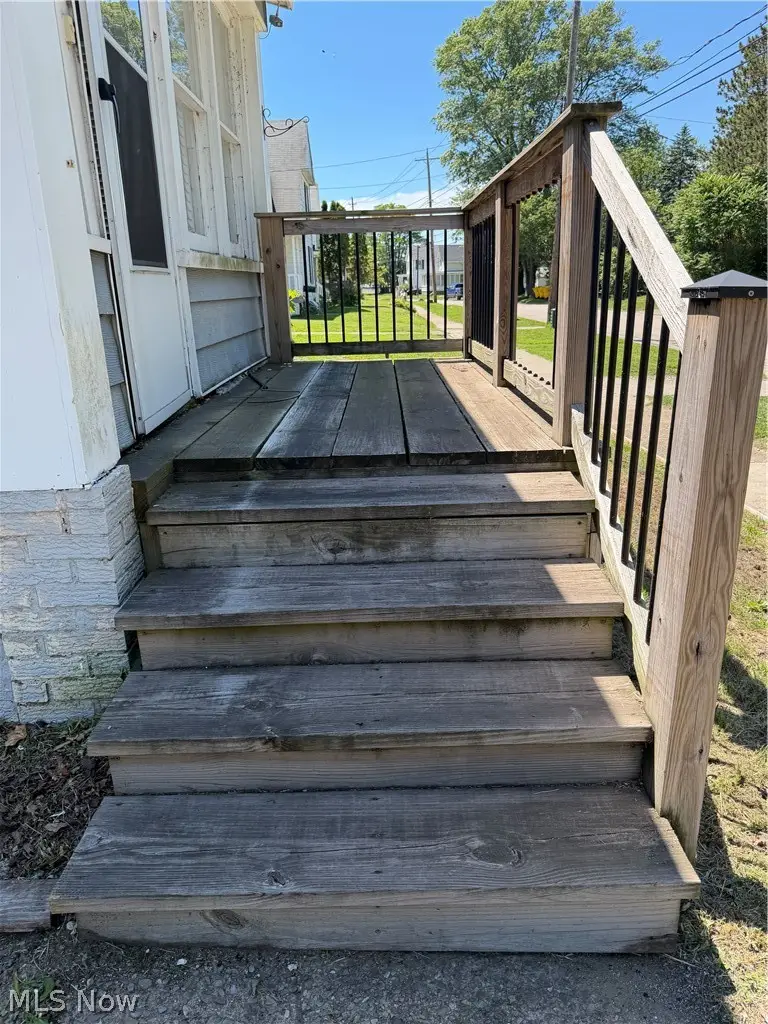 501 Madison Street, Conneaut, OH 44030 - #2