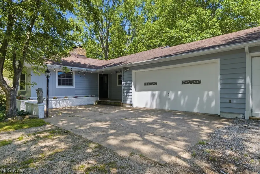 3249 Imrek Drive, Akron, OH 44312 - #2