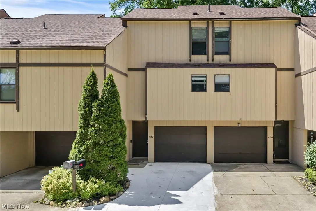622 James Avenue, Cuyahoga Falls, OH 44221 - #1