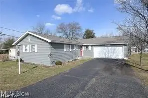 1373 Military Road, Zanesville, OH 43701 - #1
