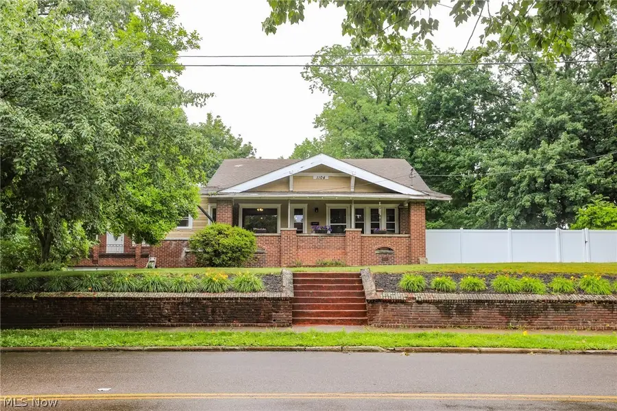 1104 N Howard Street, Akron, OH 44310 - #2