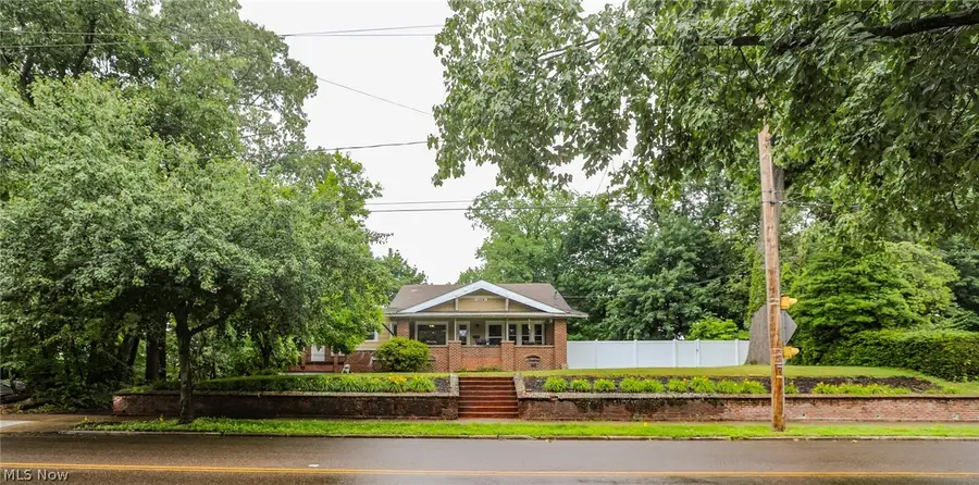 1104 N Howard Street, Akron, OH 44310 - #3
