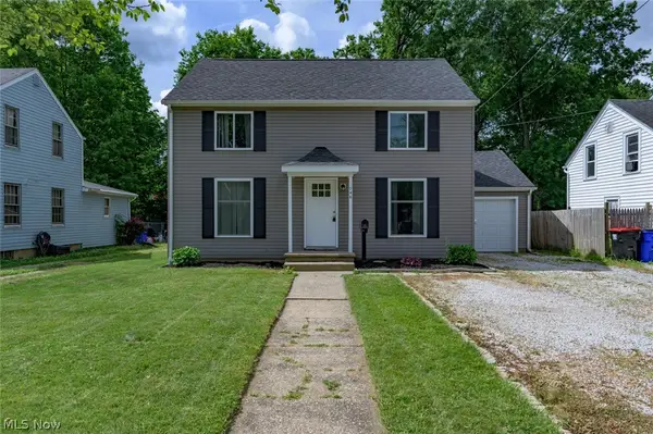 746 E Highland Avenue, Ravenna, OH 44266