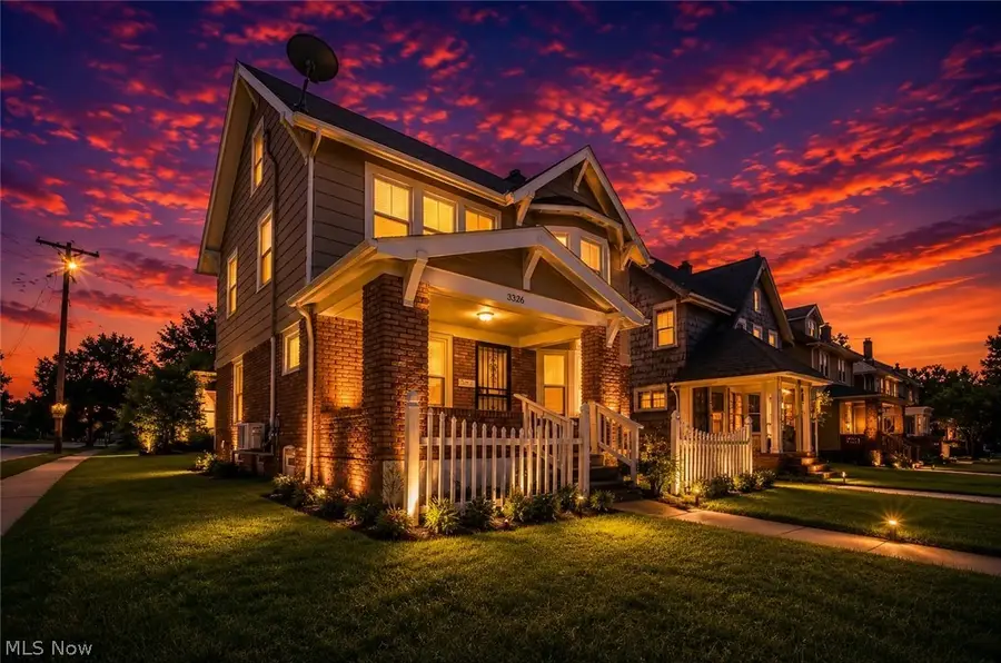 3326 Yorkshire, Cleveland Heights, OH 44118 - #3