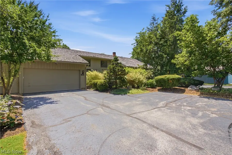 483 Concord Downs Lane, Aurora, OH 44202 - #2
