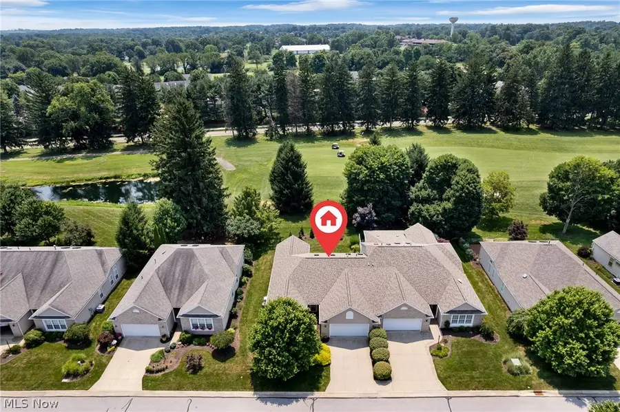 3549 Elmhurst Circle, Uniontown, OH 44685 - #2