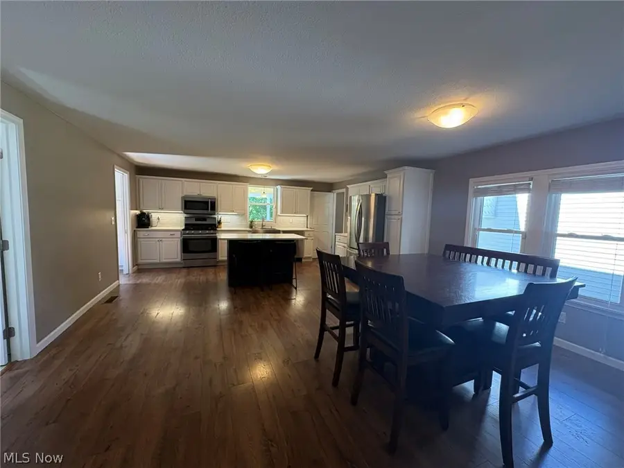 9120 Howland Springs Se Road, Warren, OH 44484 - #2