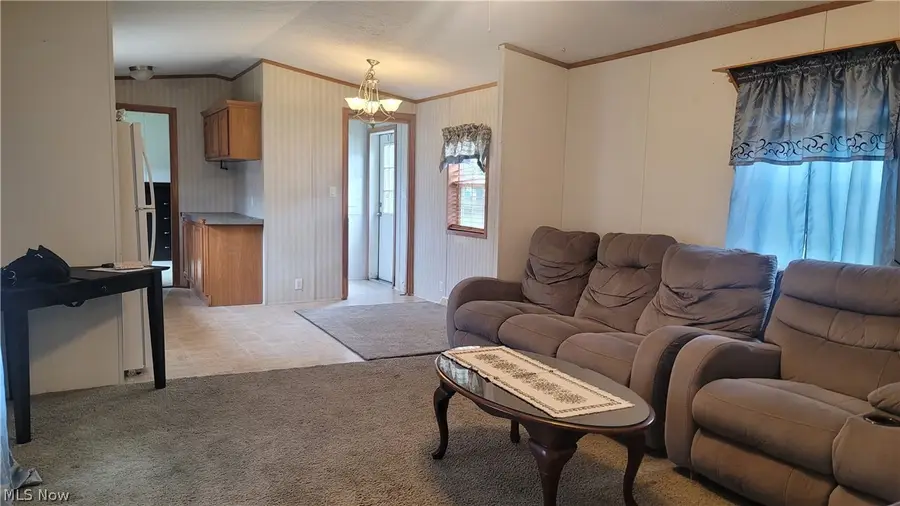 211 Broughton Avenue, Marietta, OH 45750 - #3
