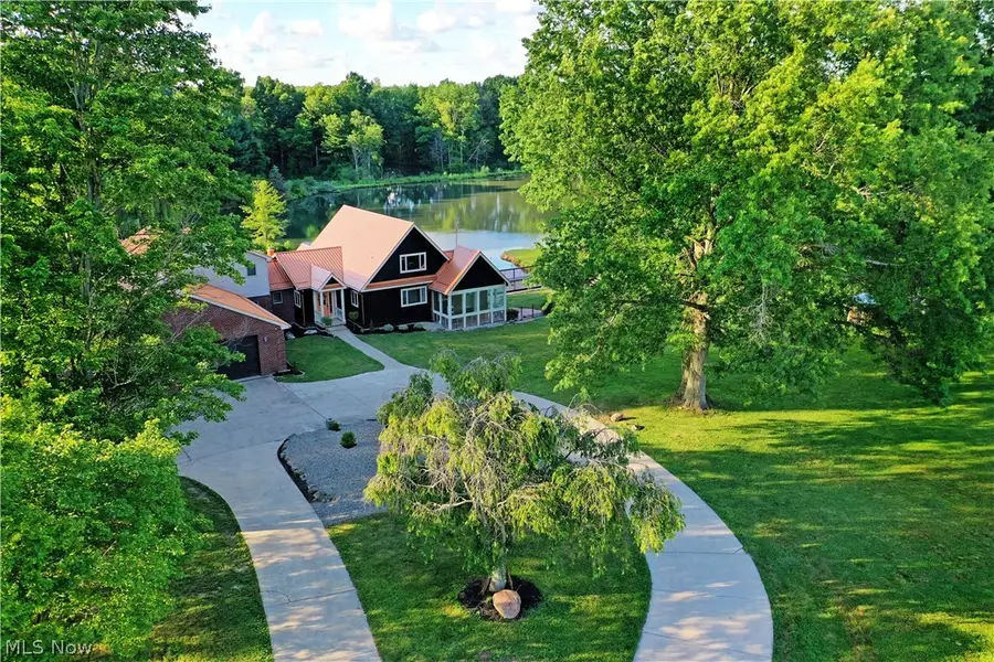 5305 Warren Sharon Road, Vienna, OH 44473 - #2