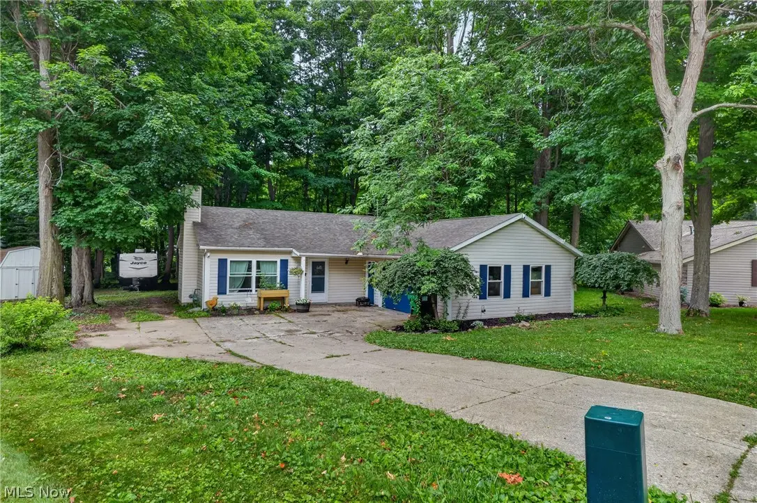 628 Park Oval, Madison, OH 44057 - #1