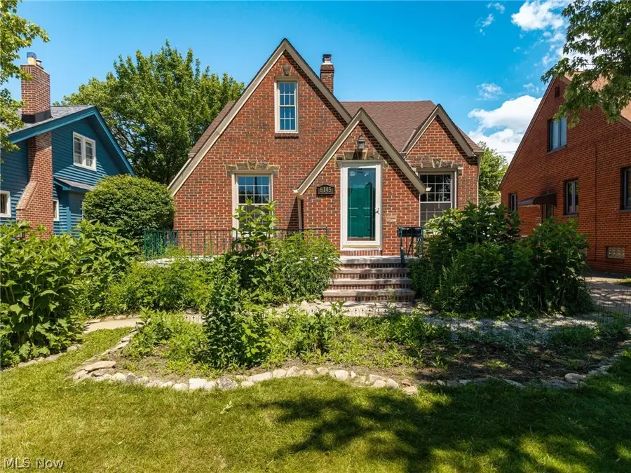 6145 Stanbury Road, Parma, OH 44129 - #2