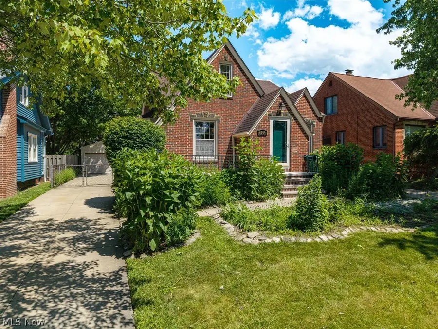 6145 Stanbury Road, Parma, OH 44129 - #3