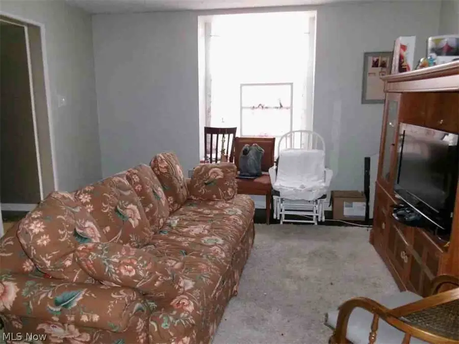 927 Bloomfield Avenue, Akron, OH 44302 - #2