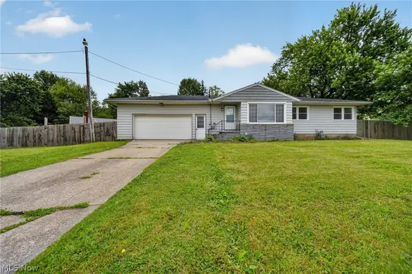 2744 Austinburg Road, Ashtabula, OH 44004