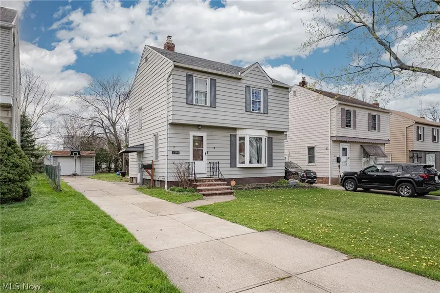 5278 E 119th Street, Garfield Heights, OH 44125 - #2