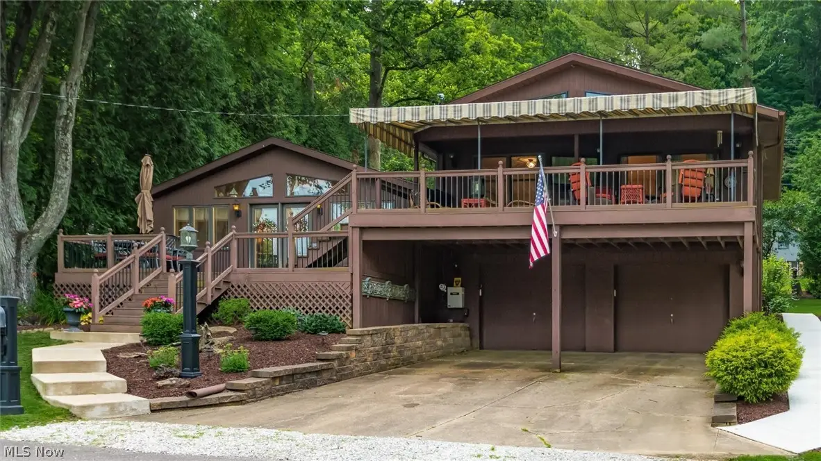 9186 Cherry Nw Lane, Mineral City, OH 44656 - #1