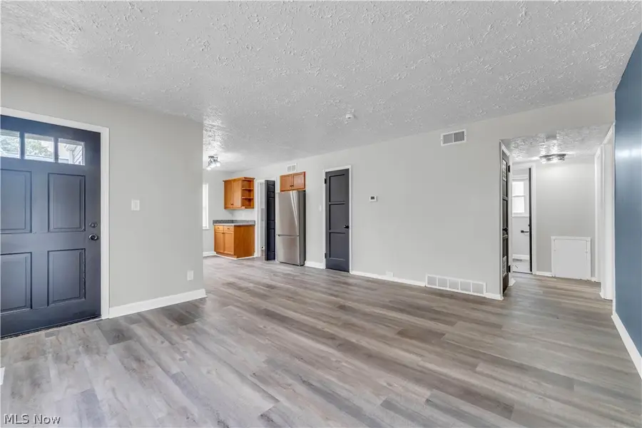 4026 W 144th Street, Cleveland, OH 44135 - #3
