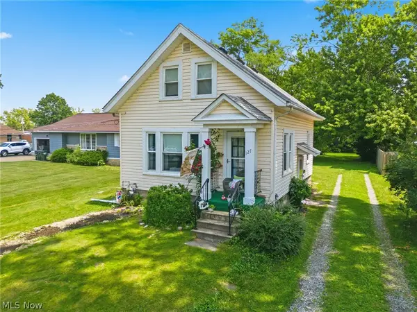 127 Avon Belden Road, Avon Lake, OH 44012