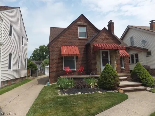 6102 Orchard Grove Avenue, Cleveland, OH 44144
