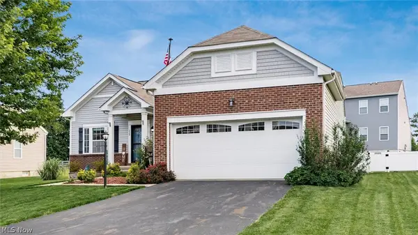 228 Weeping Willow Run Drive, Johnstown, OH 43031