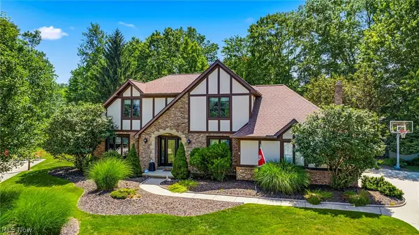 3173 Rosewood Oval, North Royalton, OH 44133