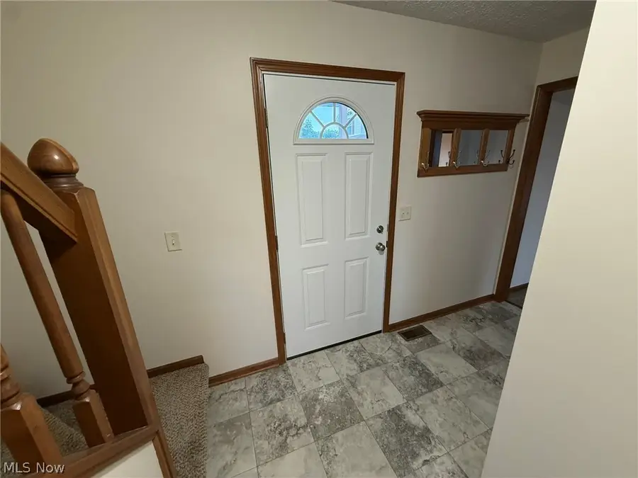 9724 Lafont Ne Circle, Bolivar, OH 44612 - #3